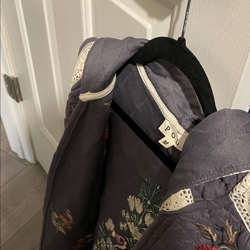 POL Quilted Jacket with Embroidered Floral Design - Gray and Cream - Picture 15 of 15